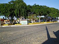 praça do centro da cidade