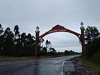 Pórtico-Foto:PCRAPAKI-TRAMANDAÍ-R…