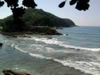 Trindade - Praia Do Meio, Por Paula Gimenez