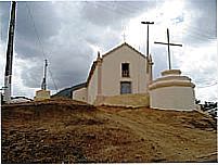 Igreja na Vila de Arapari, a mais antiga do munic�pio de Itapipoca-Foto:Francisco Edson Mend�