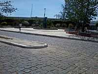 Campos Sales - Praça ao lado da Igreja-Foto:andreapl