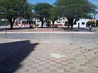 Campos Sales - Praça ao lado da Igreja-Foto:andreapl