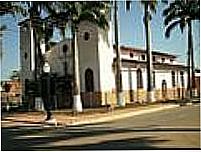Igreja Católica-Foto:www.cnm.org.br