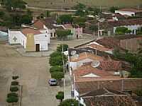 Milhã - Canaubinha Milhã, com igrejinha ao fundo.