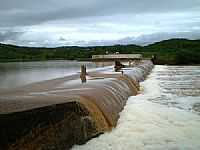 Quiterianópolis - Foto por Jamberto Monte
SANGRIA DA BARRAGEM DE QUITERIANÓPOLIS
