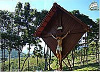 SANTU�RIO EM ARACUI por Lauriano