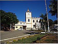 Igreja em Dores do Rio Preto-Foto:Belquior