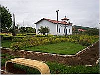 Pra�a e Igreja-Foto:Davy Cunha
