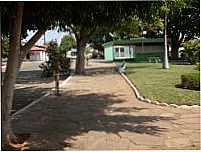 Praça Central, Por Kah