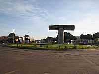 Açailândia - Açailândia-MA-Monumento no Trevo de Acesso-Foto:LUCIO G. LOBO JÚNIOR