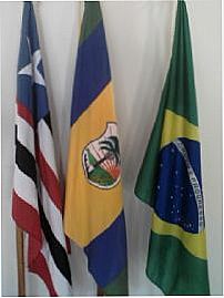 Bandeiras, Por Fernando