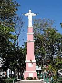 Caxias - Caxias-MA-Cristo Redentor no centro-Foto:RNLatvian