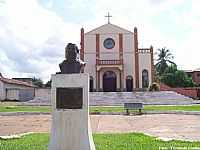 Estreito - Estreito-MA-Igreja de São Sebastião e Monumento em homenagem à Frei Gil-Foto:Nando Cunha