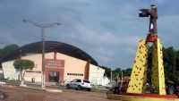 Magalhães de Almeida - ginasio, Por eduardo garces