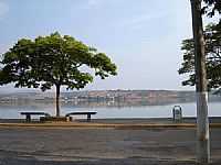 Boa Esperança - Orla da Represa e a cidade ao fundo-Foto:Ironi