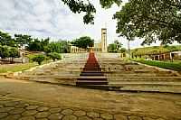 Cachoeira Alegre - Escadaria da Igreja São Sebastião-Foto:sgtrangel