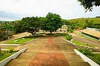 Cachoeira Alegre - Escadarias da Igreja e Praça Olavo Carlos dos Santos-Foto:sgtrangel