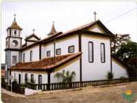 Datas - IGREJA MATRIZ VISTA POR TRÁS, Por Nilson Gonçalves