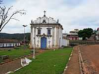 Lobo Leite - Praça e Igreja de N.Sra.da Soledade-Foto:souexcel