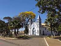 Pompéu - Matriz de N.Sra.da Conceição em Pompéu-Foto:Alécio74