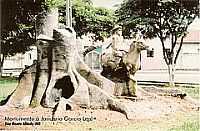 São Bento Abade - Monumento à Januário Garcia Leal