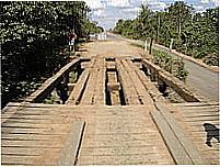 Ponte sobre o Rio Andir�,BR 364-Foto:Paulo Roberto Witosl�