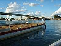 Barra do Tarrachil - Travessia da Balsa no Rio São francisco em Barra do Tarrachil-BA-Foto:EDINALDO BARBOSA