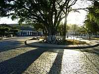 Tebas - Praça-Foto:Alexandro (Alex)