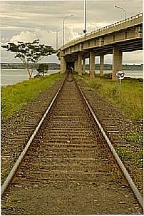 Ponte rodoferroviária-Foto:AFroehlich