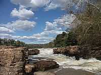 Coxim - Cachoeira das Palmeiras em Coxim-MS-Foto:soninha britez