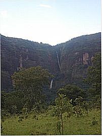 Cachoeira na Serra do Roncador em Barra do Gar�as-Foto:Rafael Jos� Rorato