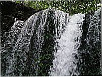 Cachoeira em Campinápolis-Foto:nilma gonçalves