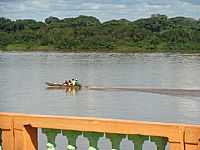 Índios na voadeira no Rio Araguaia em São Félix do Araguaia-MT-Foto:Ludmila_Miranda