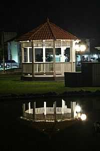 Belém - Coreto com reflexo na praça de Belém-PA-Foto:R & F Faraon