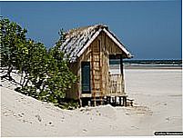 Rancho na praia de Pesqueiro-Foto:Carlos Macapuna
