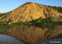 Brejo do Cruz - serra no reflexo da agua, Por ana lucia dantas de almeida