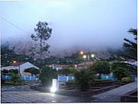 Neblina (vista de dentro da Igreja Nossa Senhora dos Milagres), Por Katiuscia Dantas