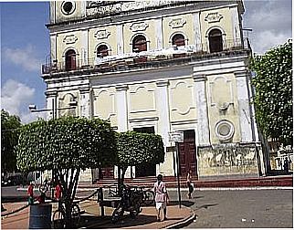 cidade de Pedras de Fogo