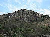 Altinho - Pedra do Letreiro-Foto:br.olhares