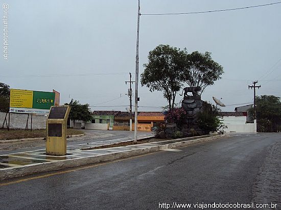 FREI MIGUELINHO-PE-MONUMENTO NA ENTRADA DA CIDADE-FOTO:SERGIO FALCETTI - FREI MIGUELINHO - PE
