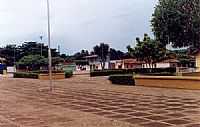Baixa Grande do Ribeiro - Praça central-Foto:lbdorneles