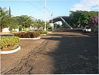 Av. das Américas, Por celso colhado