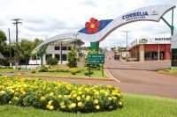 Corbélia - Portal de entrada da cidade, Por Acir Mandello