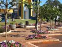 Corbélia - Praça Guadalajara, Por Zenilda