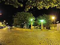Ibirapitanga - Vista noturna da Praça João Victor em Ibirapitanga-BA-Foto:Beto Santana