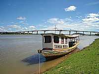 Ibotirama - A chalana e a ponte em Ibotirama-Foto:Valter Auster