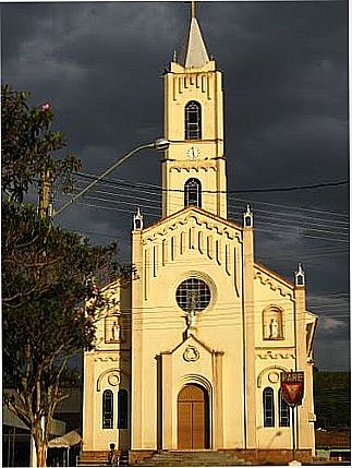 cidade de Pinhal�o