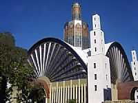 Ponta Grossa - Catedral de Sant´Ana em Ponta Grossa-Foto:Vicente A. Queiroz