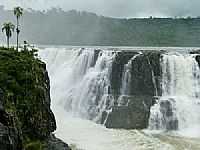 Saudade do Iguaçu - Queda do Rio Iguaçu em Saudade do Iguaçu-PR-Foto:Henrique von Hertwig…