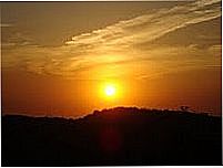 P�r do Sol na Vila de Cava-Foto:HesimaRuth 